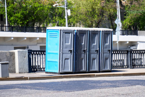 Best Construction site porta potty rental  in Springville, AL